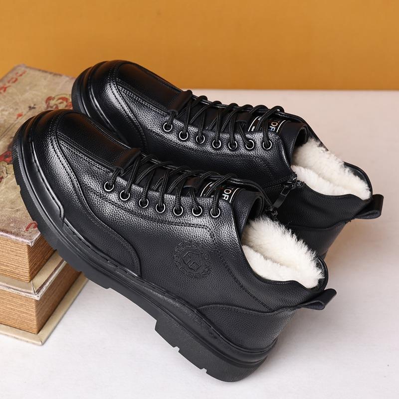 Fashion Retro Leather Velvet Warm Platform Snow Boots for Men Designer Soft-soled Winter Men's Cotton Shoes Fashion Wool Work Boots Male