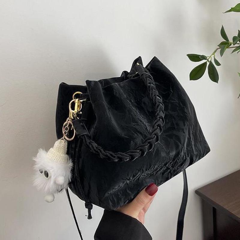 Trendy Pink Velvet Women's Versatile Crossbody Fashion Bucket Handbag