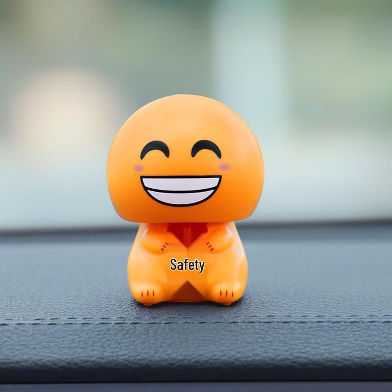Solar-Powered Smiley Face Dashboard Ornament: A Fun, Cute Decompression Figurine for Car Décor.