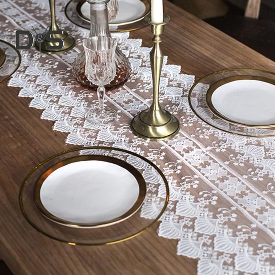 Spets Virkad Bordsflagga Vit Broderi Blommönster Bordslöpare Säsongsbetonad Bondgård Matbordsdekoration