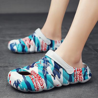 Stepping On Shit Hole Shoes Men Wear Non-Slip Outdoor Beach Sandals Trendy Casual Bag Head Slippers