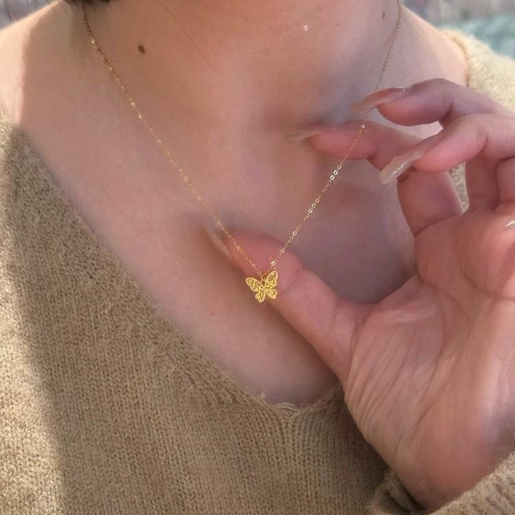 Funkelnder Crushed Ice Schmetterling Anhänger Halskette - Modische, Vielseitige und Exquisite Schlüsselbein Kette