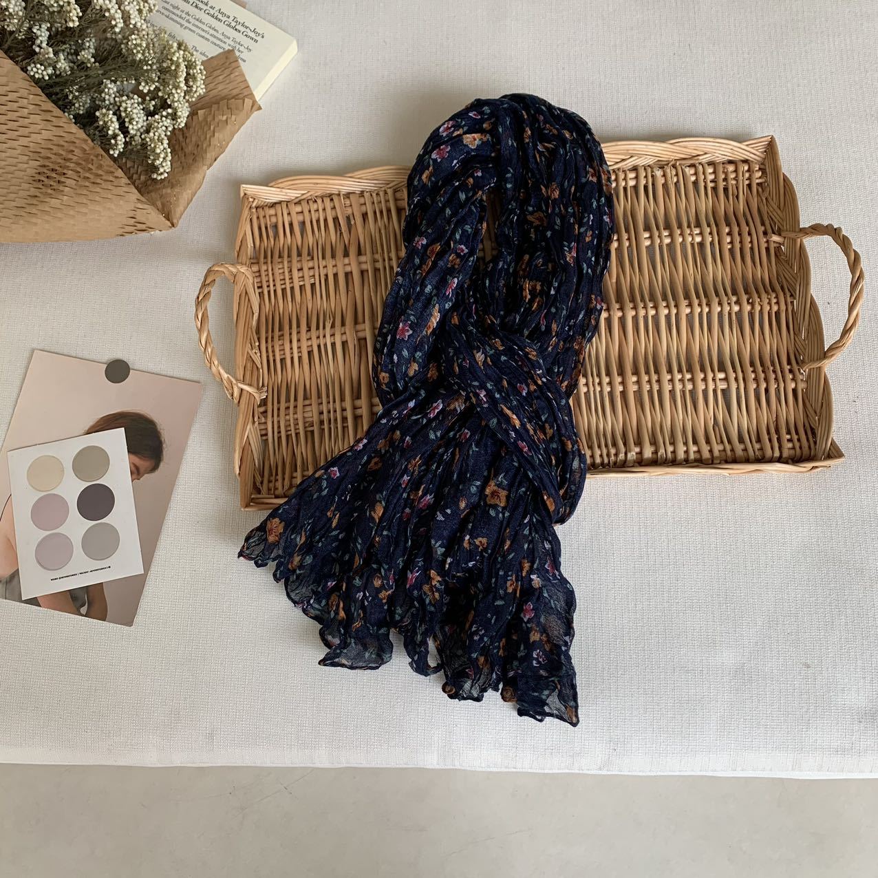 

Cotton And Linen Pleated Korean Floral Scarf Silk Scarf Women S Autumn And Winter Style Foreign Fashion Versatile Student Scarf Shawl 80-180