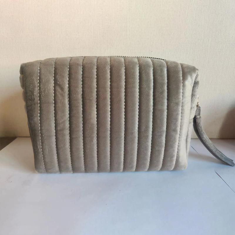 Large Capacity Velvet Cosmetic Bag Toiletry Bag Convenient Travel Toiletry Bag