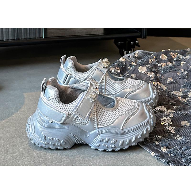 Kids Breathable Mesh Rhinestone Decor Hook and Loop Sneakers 26 серебряный