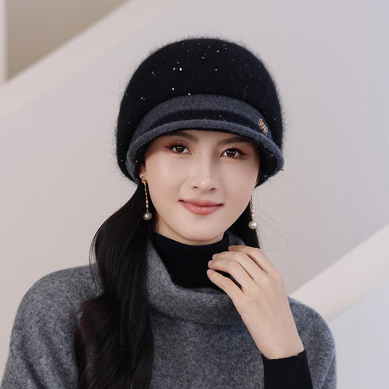 Elegant Beret Women's Autumn and Winter Double-layer Wool Hat Thermal Ear Protection Mother Knitted Hat
