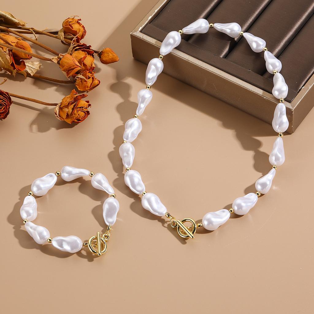 Vintage súprava barokových perál špeciálneho tvaru, high-end náhrdelník s bezpečnostnou sponou, náramok, súprava šperkov.