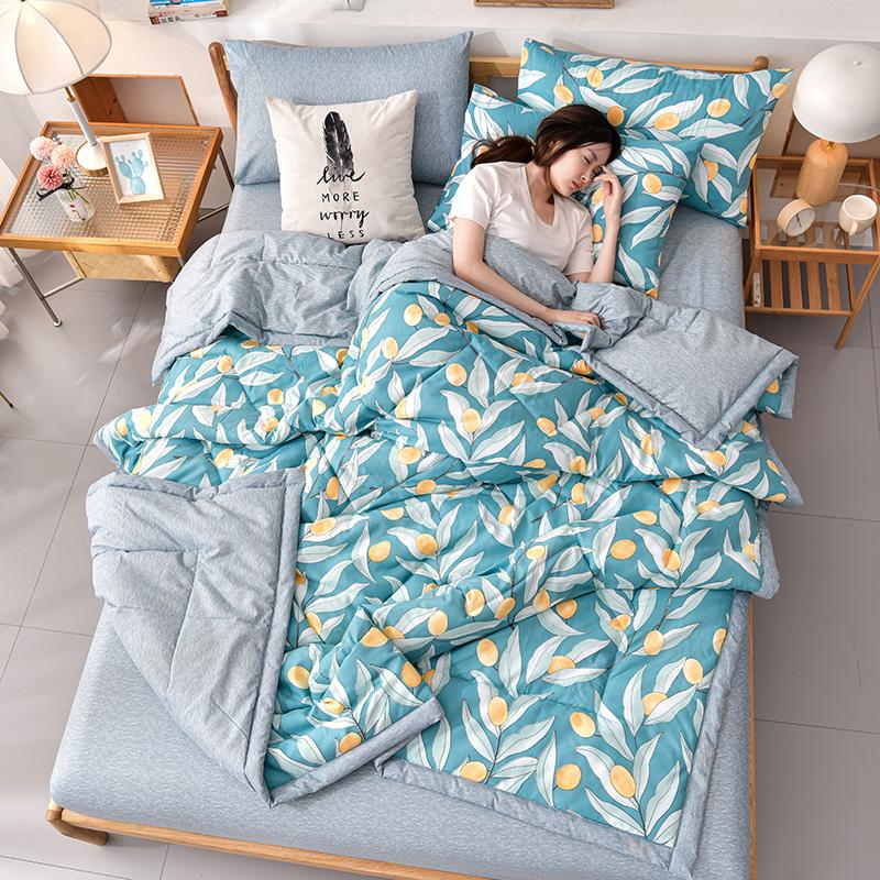 Fashion Skin-friendly Summer Cool Blanket Comfortable Lightweight Air Condition Comforter Machine Washable Quilt for Adults Kid