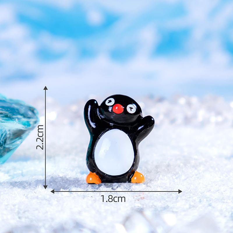 3Pcs Resin Cartoon Cute Animal Penguin Car Mounted Ornament Landscape Dollhouse Decor Diy Creative Accessories
