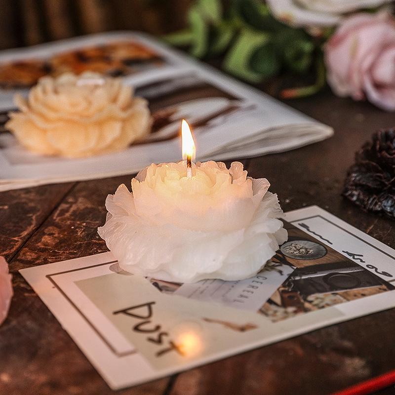 Light Luxury Rose Scented Aromatherapy Candle - Long-Lasting, Low Temperature, Creative Decorative Ornament