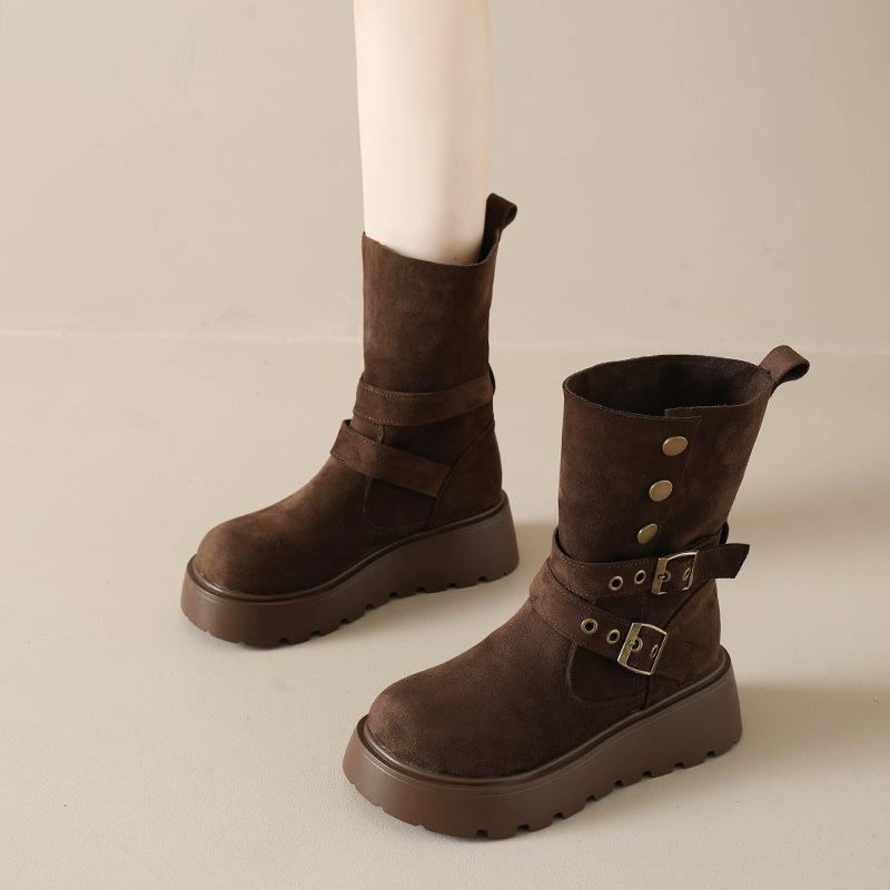 

Ботинки Мартин на платформе в британском стиле, женские новые маленькие узкие со средним голенищем, рыцарские короткие ботинки осень-зима 2025 40 темно-коричневого