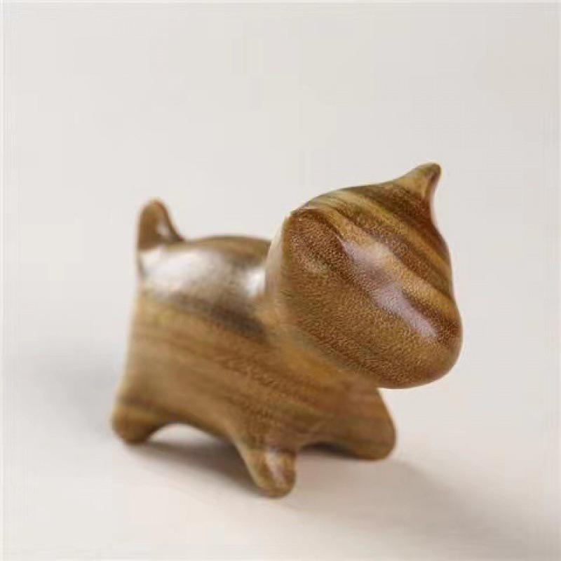 Zodiac Dog Ornament - Creative Green Sandalwood & Ebony Wood, Cute Puppy Design, Perfect Gift for Men and Women’s Home Decor