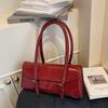 Oil wax leather underarm bag women's high-end niche design shoulder bag large capacity versatile long commuter women's bag