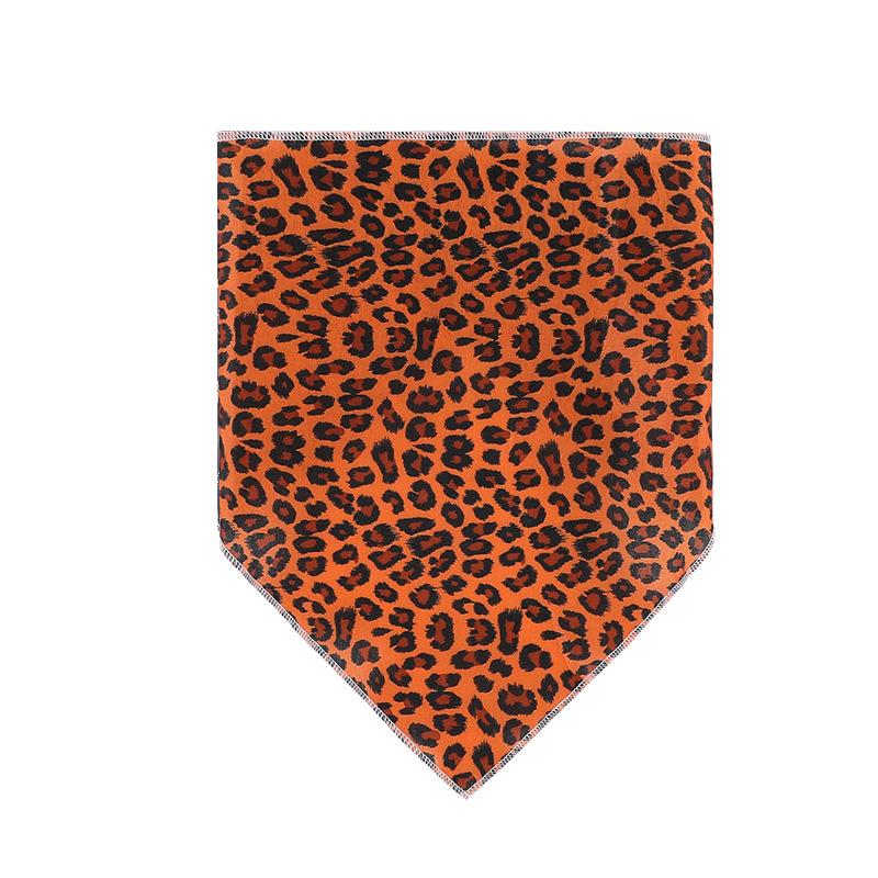 Pet Cat Saliva Scarf Scarf Leopard Print Shape Pet Triangle Scarf Dog Saliva Scarf Cat Bib Supplies