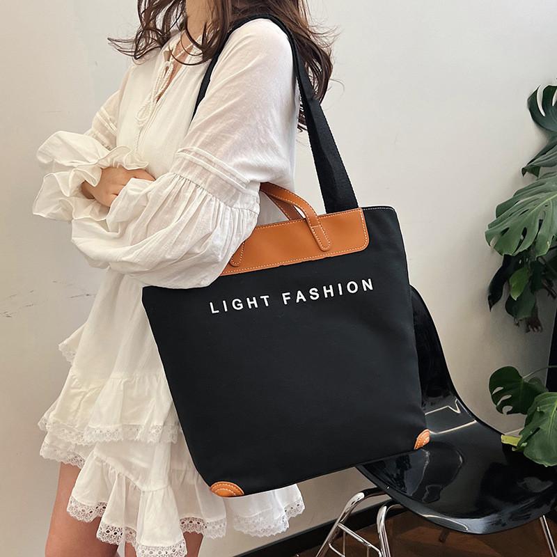 Fashionable Canvas Tote Bag For Women Trendy Large Capacity Shoulder Bag