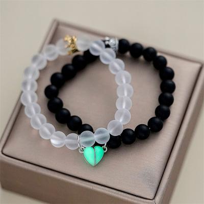 2Pcs Handmade Crown Beaded Charms Bracelet Luminou Heart Glow In The Dark Couple Bracelet For Lover Men Women Fluorescent Gift