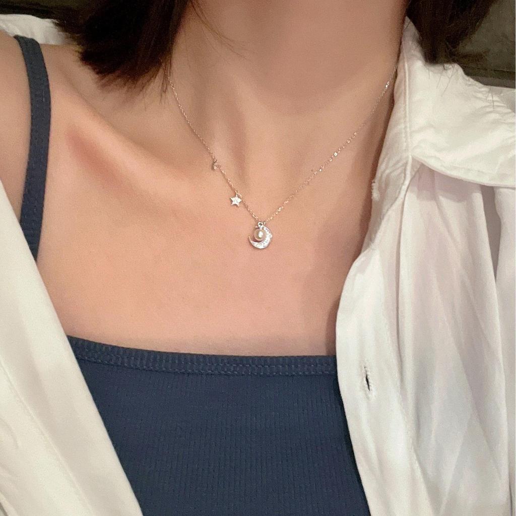 S925 Sterling Silver Moon & Star Pearl Necklace - Niche Design Clavicle Chain Jewelry Gift for Girlfriend