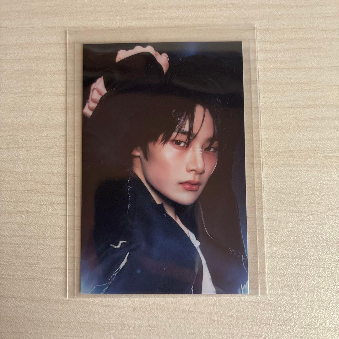 

Stray Kids I.N КАРТОЧКА ИЗ АЛЬБОМА KARMA ОФИЦИАЛЬНАЯ BINDER CARD