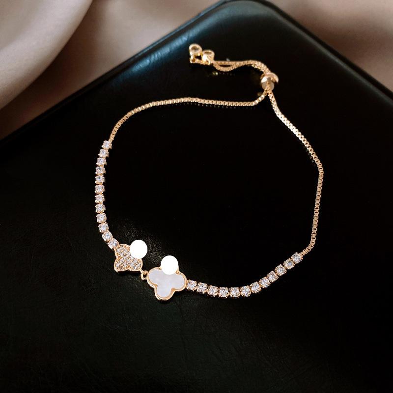 European and American Exquisite Zircon Love Bracelet Light Luxury High-end Temperament Versatile Niche Bracelet Fashion Personalized Jewelry Women