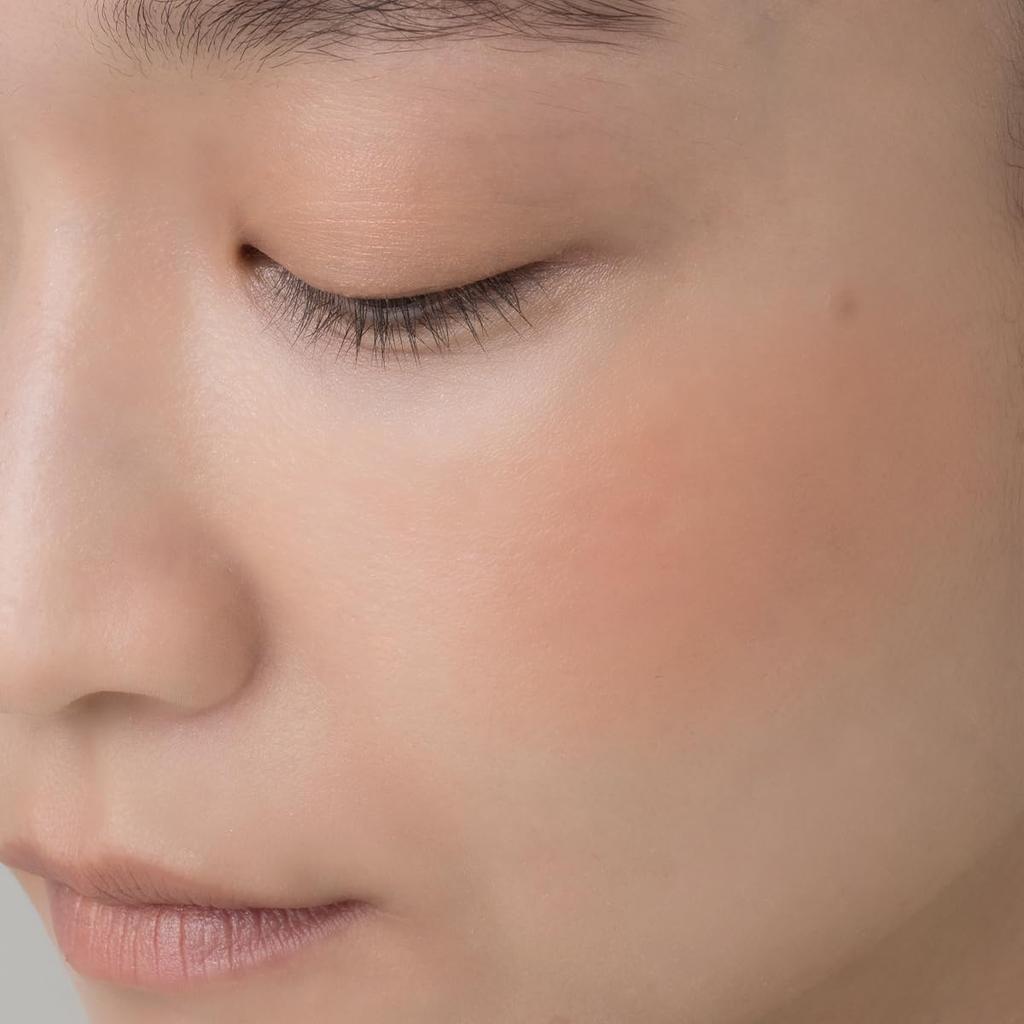 OSAJI Nuance Blush complexion and moisturizes cheeks prone to Natural translucent blends seamlessly into 7g Kazamuki "Improves dryness. color, finish,