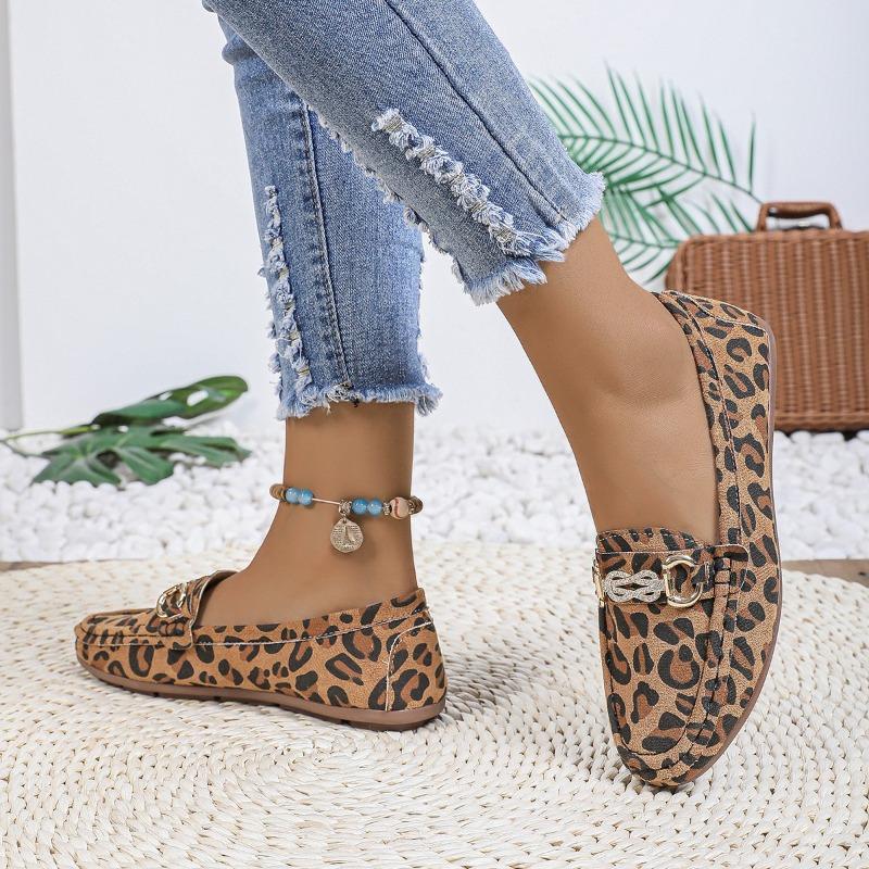 Fashion Fall New Loafers Vintage Round Toe Deep Mouth Leopard Rhinestone Metal Buckle Soft Sole Non-Slip Plus Size Flats