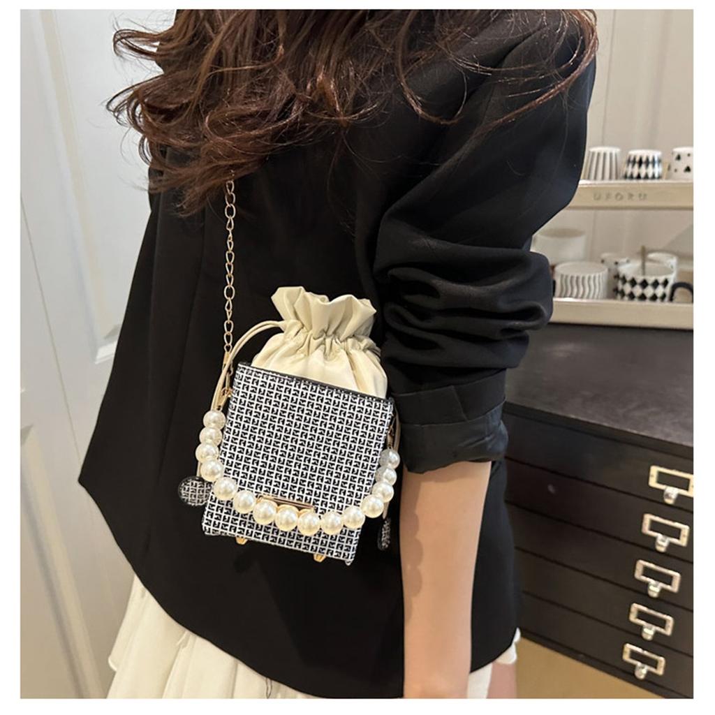 Trendy Small Bag Female Simple Crossbody Bag Chain Simple Drawstring Fashion Shoulder Bag