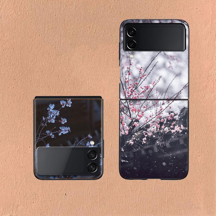 Snowy Peach Blossom Tree in Front of the House Phone Case For Samsung Z Flip 6 7 5G Galaxy Z Flip 5 4 3 5G Cases Shockproof Hard