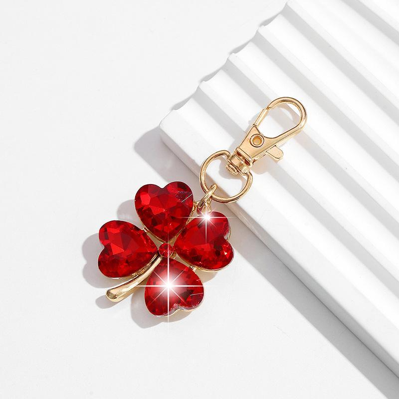 Luxury Fashion Glass Four-Leaf Clover Shape Keychain Pendant Accessory, Perfect For Women'S Car Keys, Bags, And Gift Giving