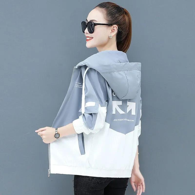 Women's Spring and Autumn Loose Hooded Trench Coat Printed Design Color Clash Jacket
