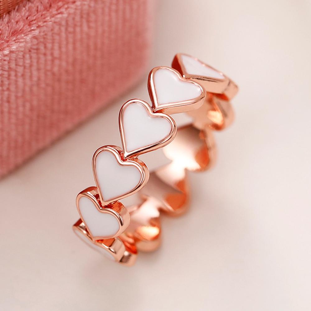 Huitan Fashion Women Heart Love Rings Sweet Girls Finger Accessories Daily Wear Party Statement Rings Exquisite Birthday Gift