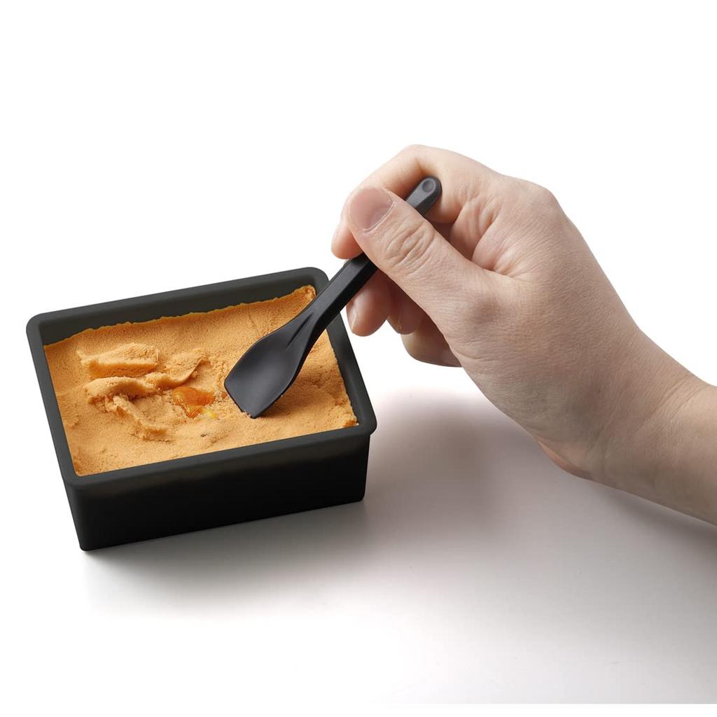 Jurassic Unearth the World Dinosaurs!