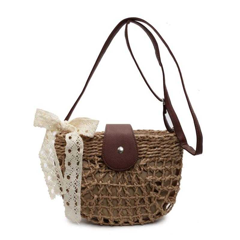 High-end literary niche hollow straw bag leisure foreign style seaside vacation beach messenger bag