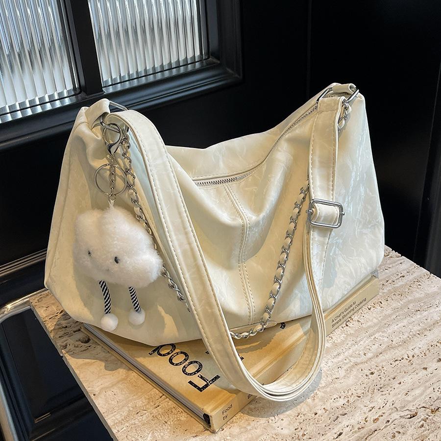 Bag Women's New Shoulder Bag Large Capacity Messenger Bag Commuter Bag