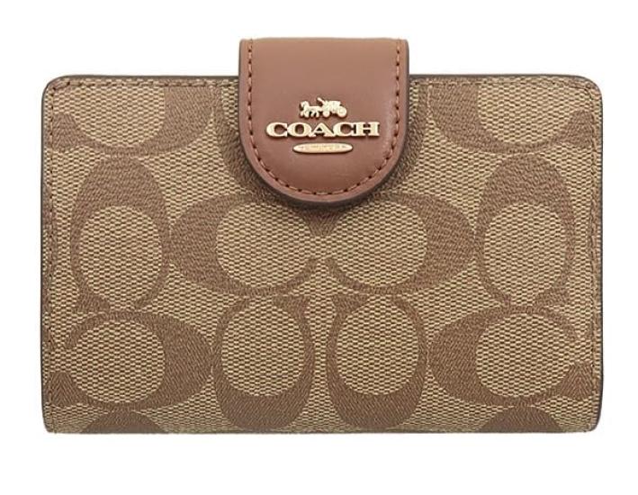 

[SOO] Signature Outlet Bi-fold Wallet with Ample Storage, Women s, Simple Design, PVC Leather (Khaki x Saddle) [Used]