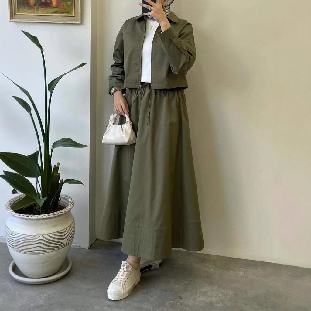 2025 Cross-border European and American Autumn New Cardigan Temperament Lapel Zipper Top Elegant A-shaped Long Skirt Women's Clothing