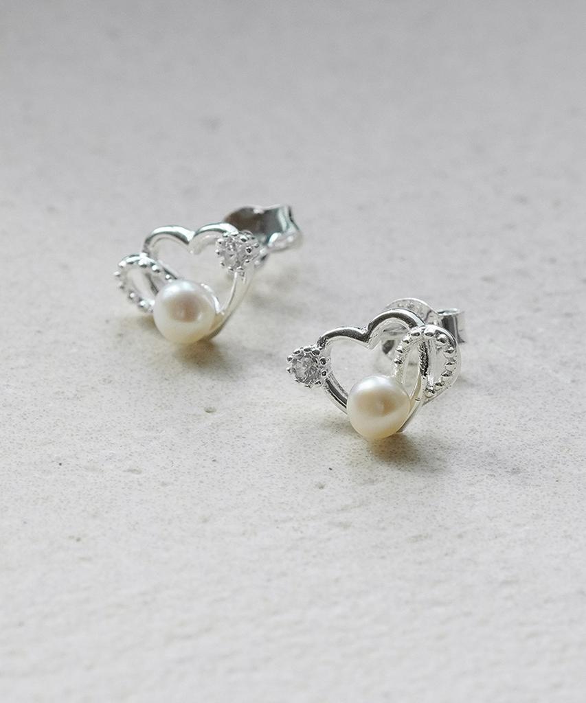 Alleun Silver 925 Heart Cubic Freshwater Pearl Stud Earrings