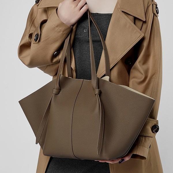 

Cowhide Large Bag New Commuter Versatile Tote Bag Large Capacity Handbag чёрный