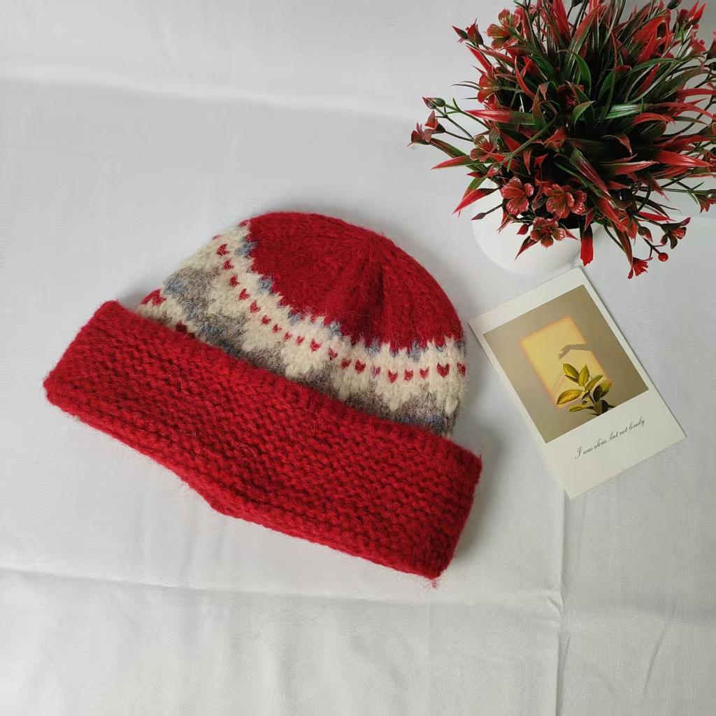 Handmade Ethnic Style Jacquard Knitted Pot Hat Women's Autumn and Winter Versatile Warm Face Small Curling Thickened Wool Bucket Hat