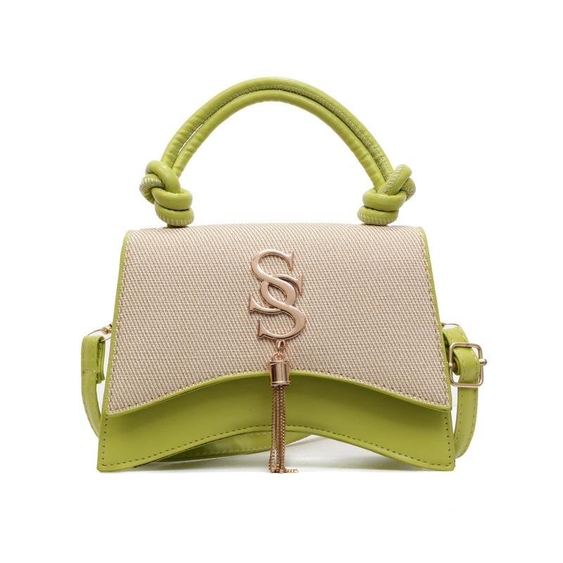 

2025 summer new casual trend retro chain one shoulder crossbody small square bag simple letter fashion women s bag зелёный