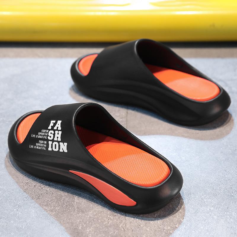 

Домашні капці чоловічі літні нові м яка підошва інтернет-зірка товста підошва пляжні шльопанці на одній смузі нековзні дезодоруючі прохолодні капці чоловічі 44