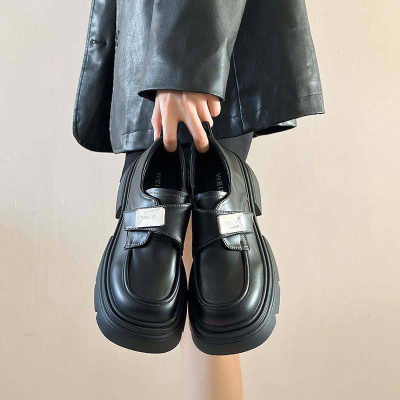 Metal buckle Mary Jane small leather shoes women's 2025 new platform Maillard British style loafers spring and autumn single shoes