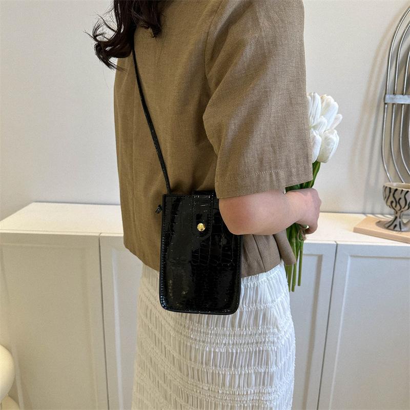Lackleder Helle Vertikale Handytasche Mode Mädchen Kleine Quadratische Tasche Neue Koreanische Version Von Stein Einzelne Schulter Crossbody Tasche
