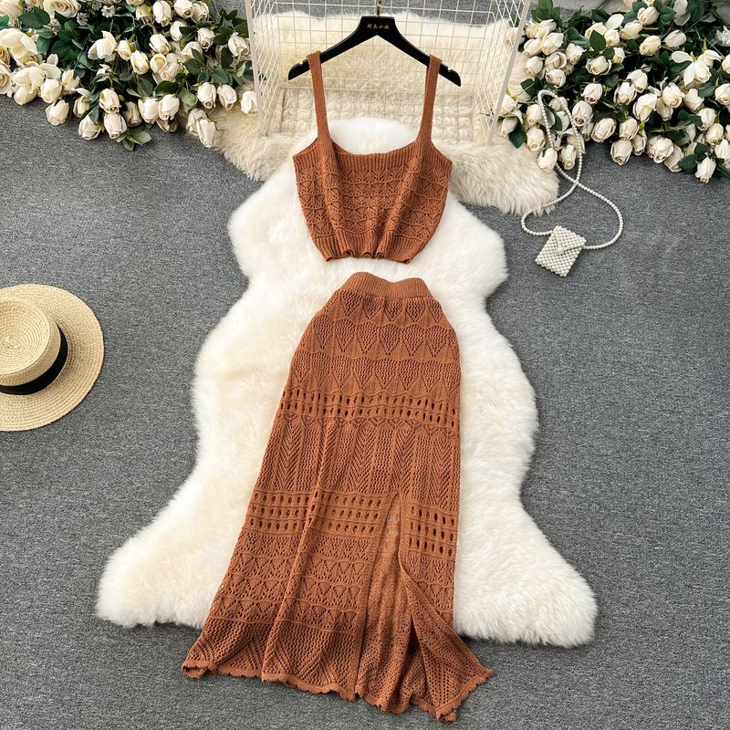 

Early Spring Wear Suit Cut Out Split Skirt Suspenders Curry All yards