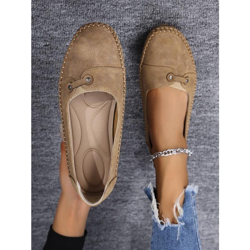 Women's Embroidered Moccasin Loafers with Memory Foam Insole Non-slip Comfortable Flats for Daily Wear