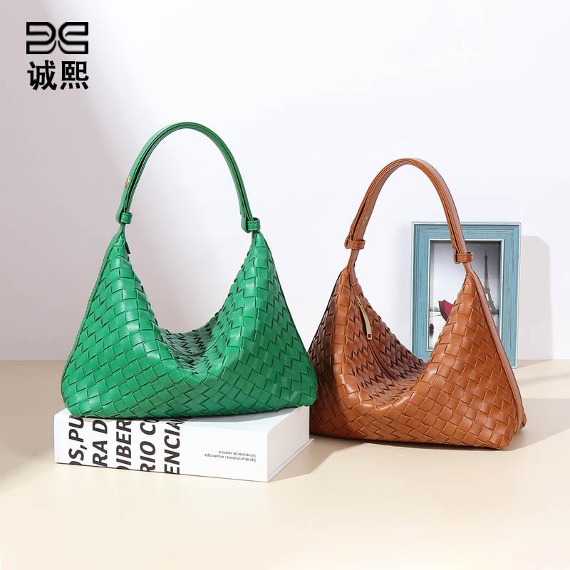Underarm Bag, Hand-woven Lunch Box Bag, Fashionable Versatile Shoulder Bag, Women's Hand-carried Dumpling Bag