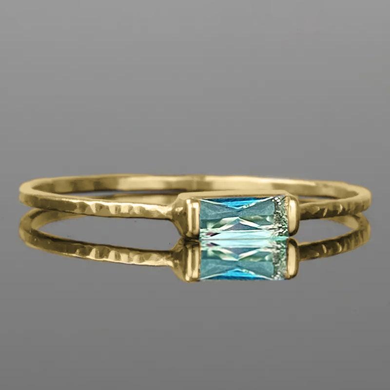 

Простое тонкое кольцо, модное женское геометрическое четырехугольное кольцо на мизинец 7