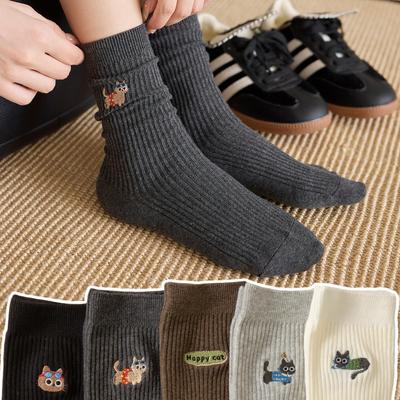 Double Needle Japanese Style Vertical Stripe Cartoon Embroidery Mid-Calf Cotton Socks for Women