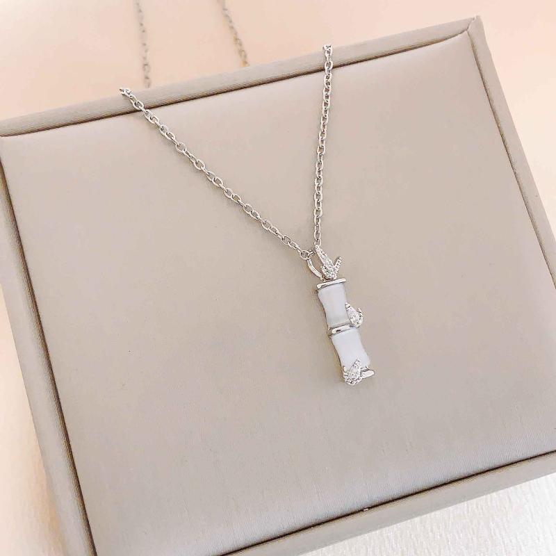 Bamboo Joint Pendant Necklace for Women Adjustable Chain Lightweight Comfortable Jewelry for Vacation Daily Wear