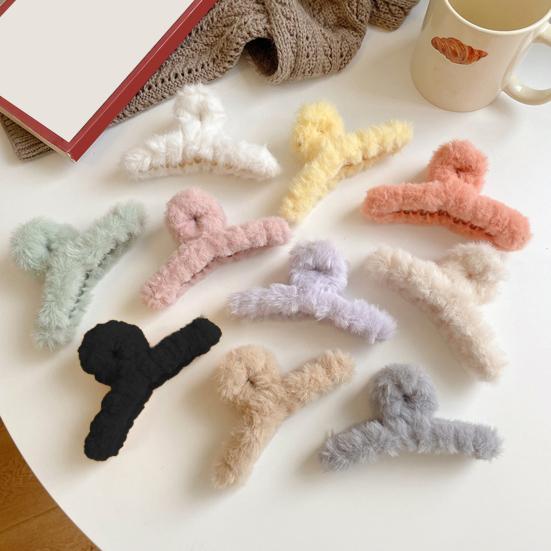 Hair Claw Plush Decor Strong Grip Back Head Hair Clip Women Large Shower Hair Clamp Hair Styling Tool