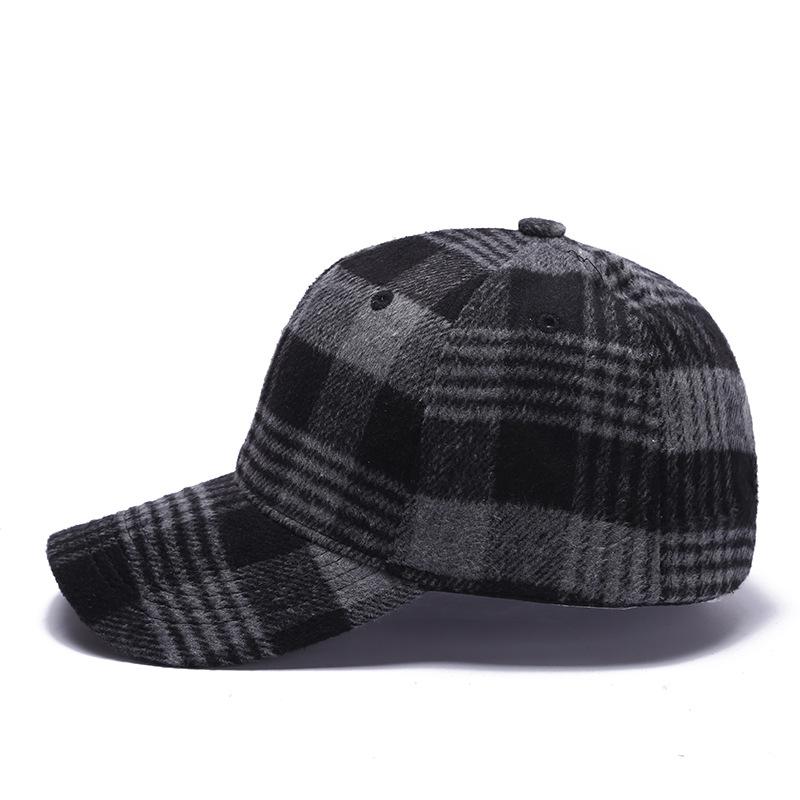 Cotton Breathable Baseball Cap for Men and Women Black and White Checkered Duck Tongue Hat Student Sun Hat